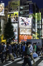 akihabara_tokyo_japon_jl_1dx_03-05-2014-6073.jpg