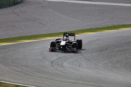 f1_lotus-renault_cheste-valencia_01-02-2011-2867.jpg