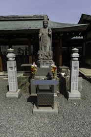 zentsuji_temple-75_shikoku_japon_07-04_2014-1021.jpg